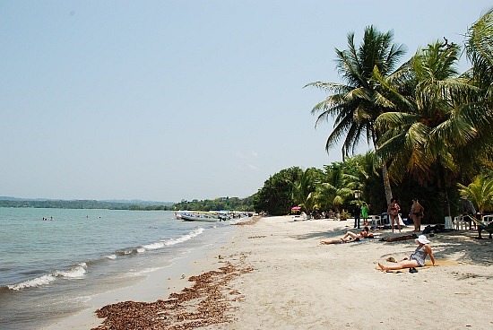 Viajes a Puerto Barrios Playa dorada